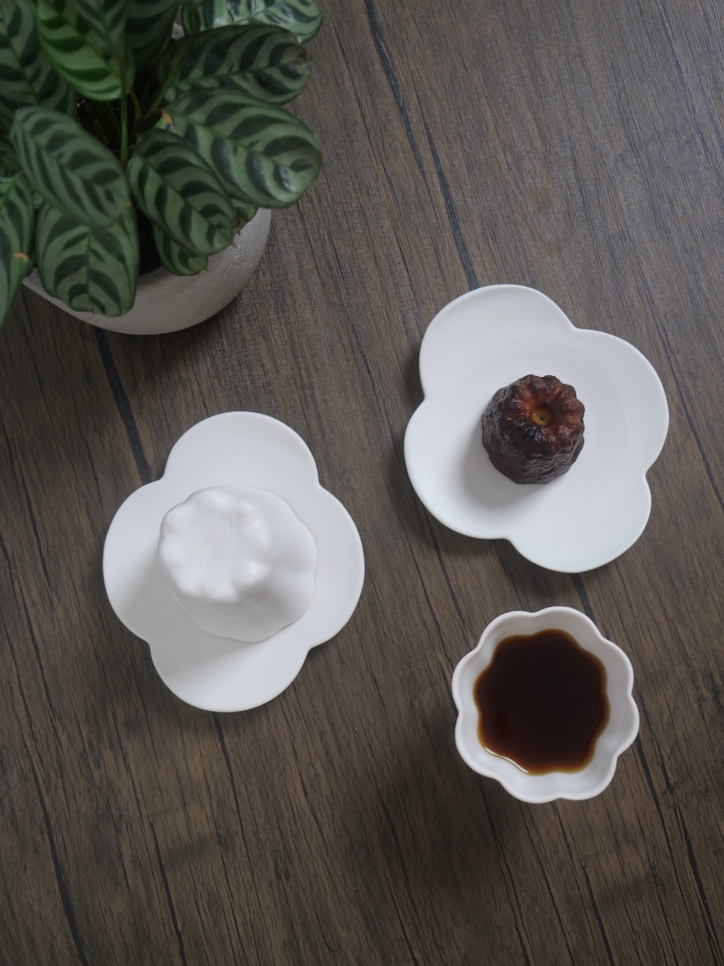 Kasumi Fujimura Canele Teacup and Saucer Set