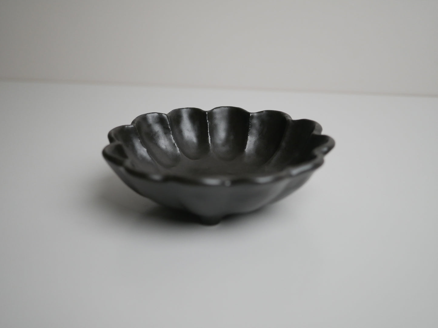 Kaneko Kohyo Rinka Flower Bowl