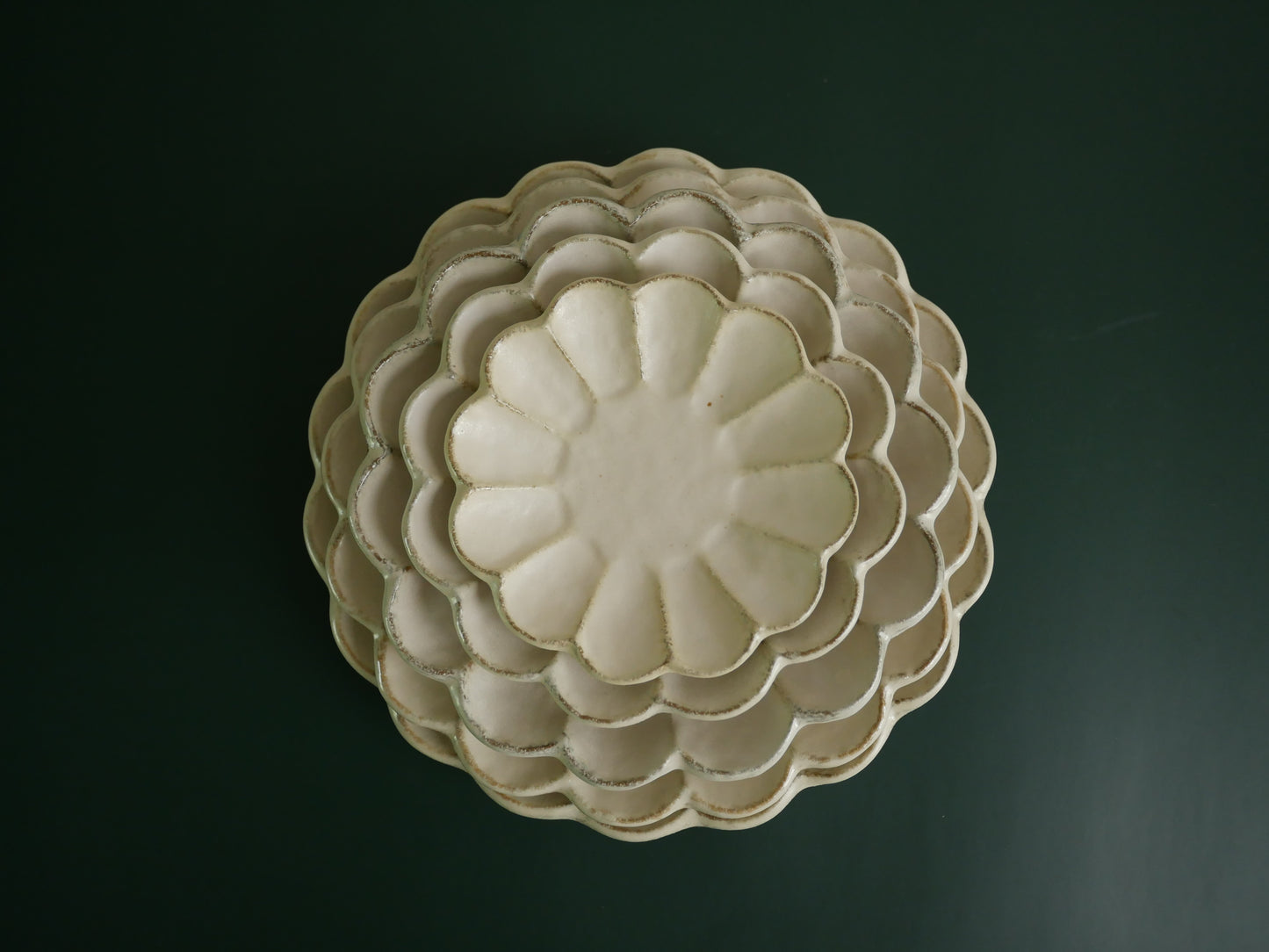 Kaneko Kohyo Rinka Flower Plate