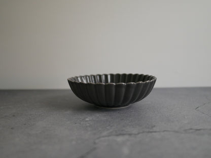 Hasami-ware Chrysanthemum Bowl