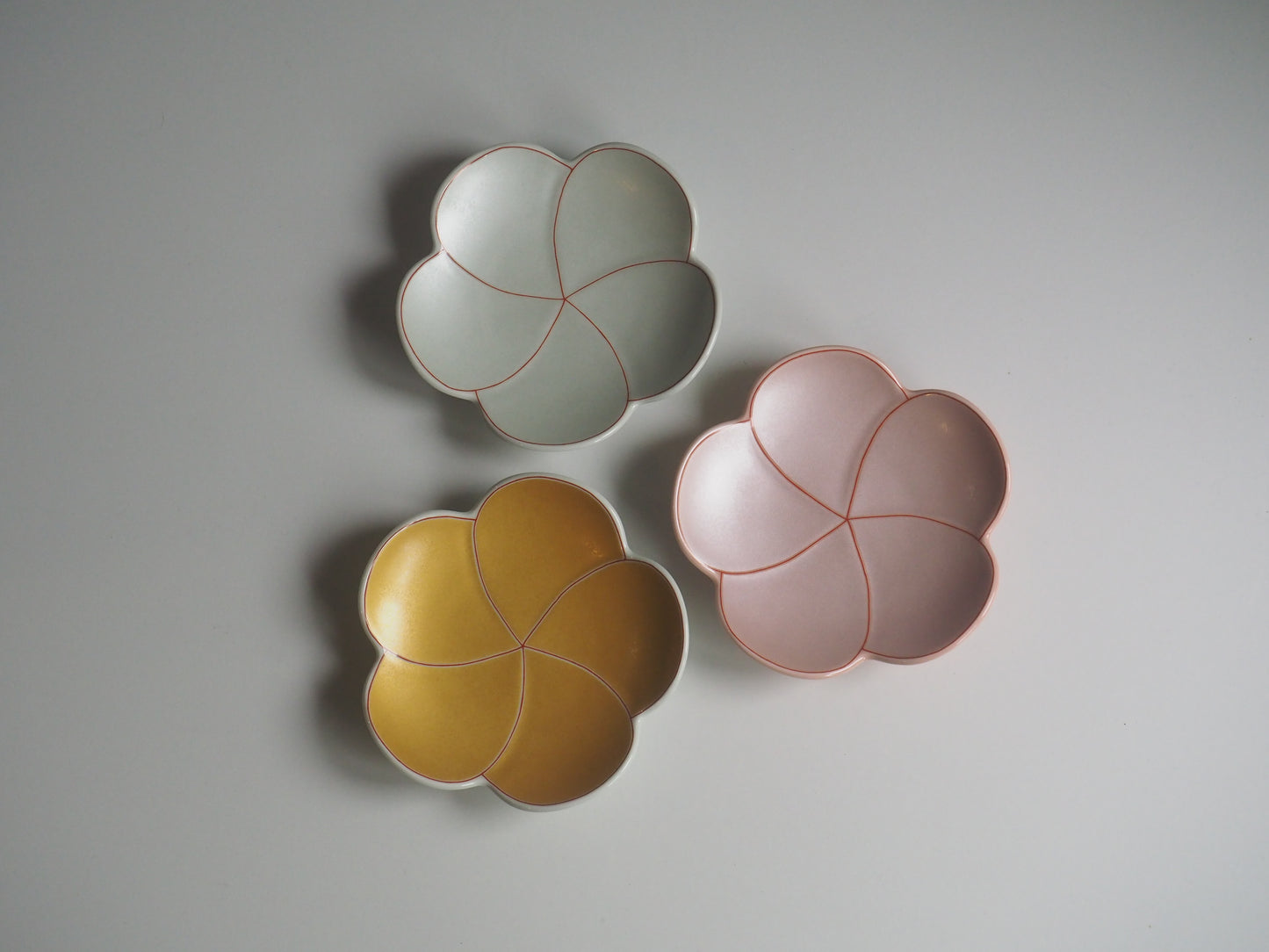 Arita-ware Ume Small Dish