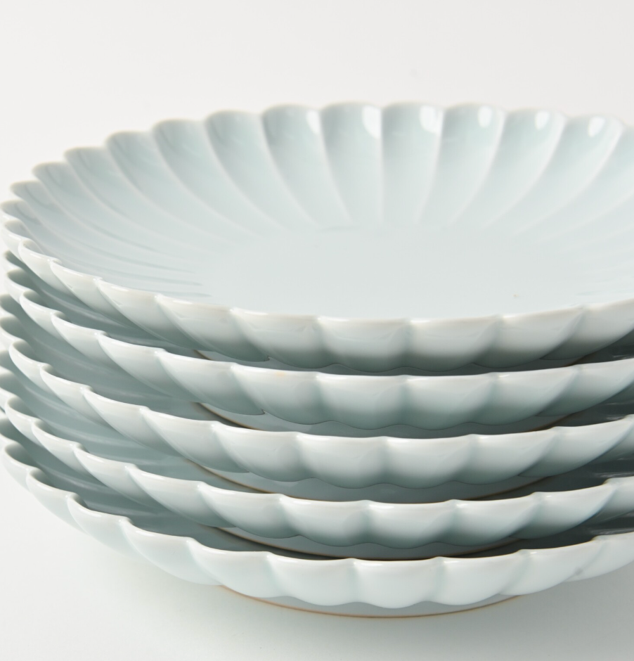 Hasami-ware Chrysanthemum Plate