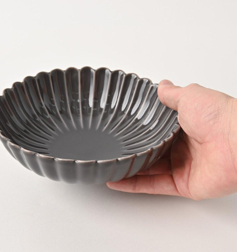 Hasami-ware Chrysanthemum Bowl